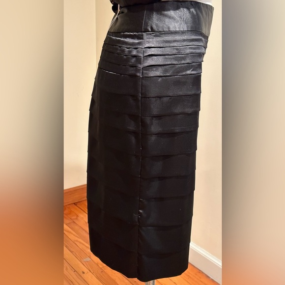 Dalia collection Beautiful Elegant Black Ruffled midi Skirt Zip On Side … - Picture 4 of 12